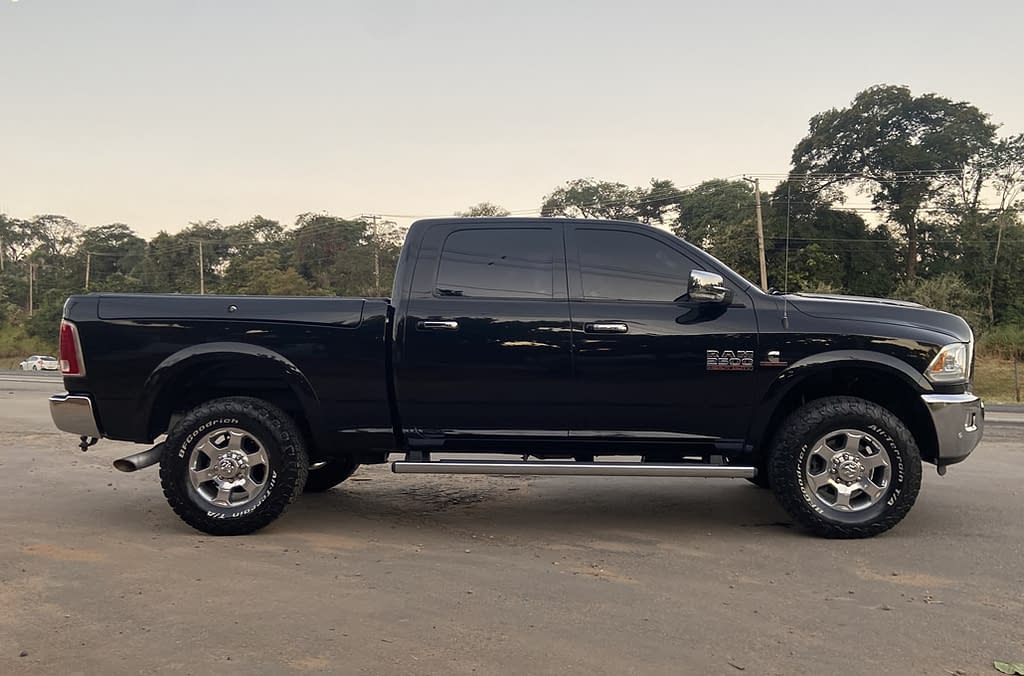 RAM 2500 Laramie16E