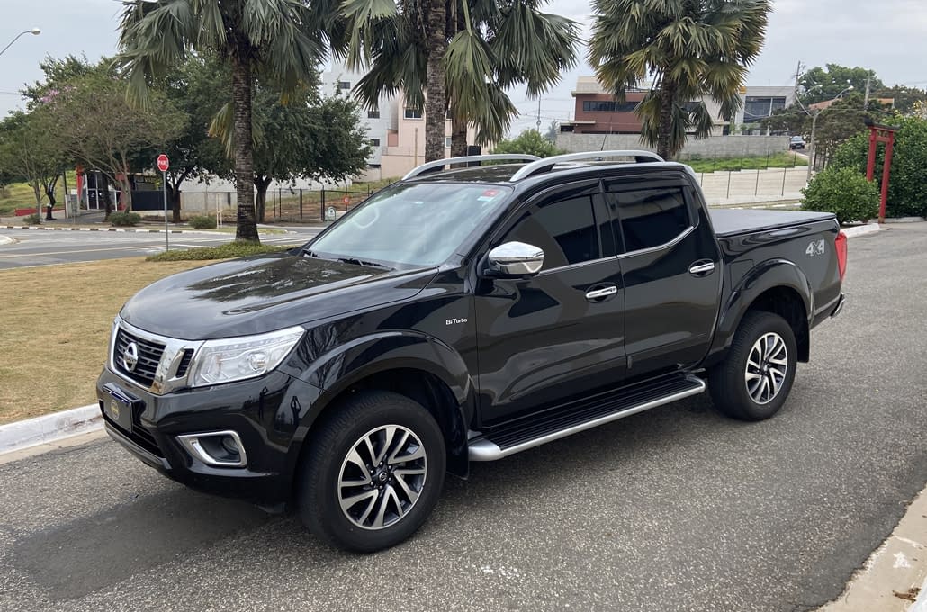 NISSAN FRONTIER 2022